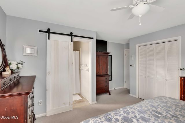 15 Apple Tree Lane, Clifton Park, NY 12065