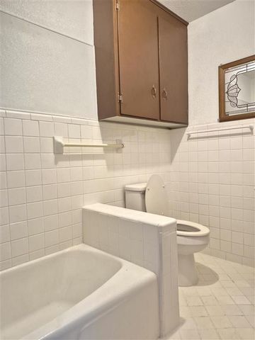 1022 W 1st Street, Deridder, LA 70634