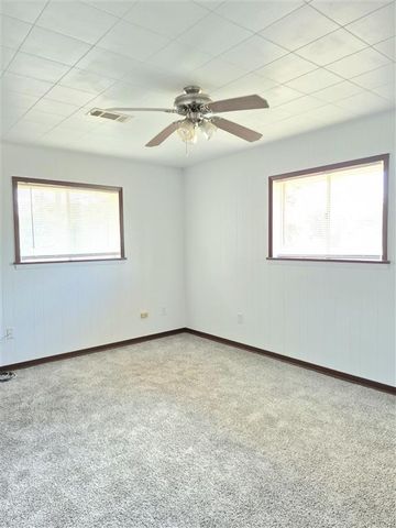 1022 W 1st Street, Deridder, LA 70634