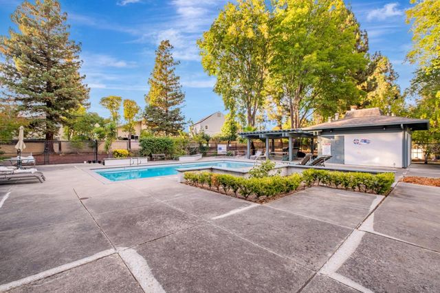 40425 Chapel Way 214, Fremont, CA 94538
