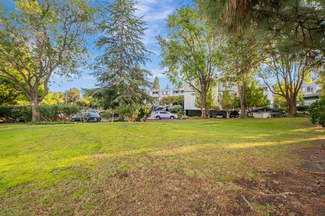40425 Chapel Way 214, Fremont, CA 94538