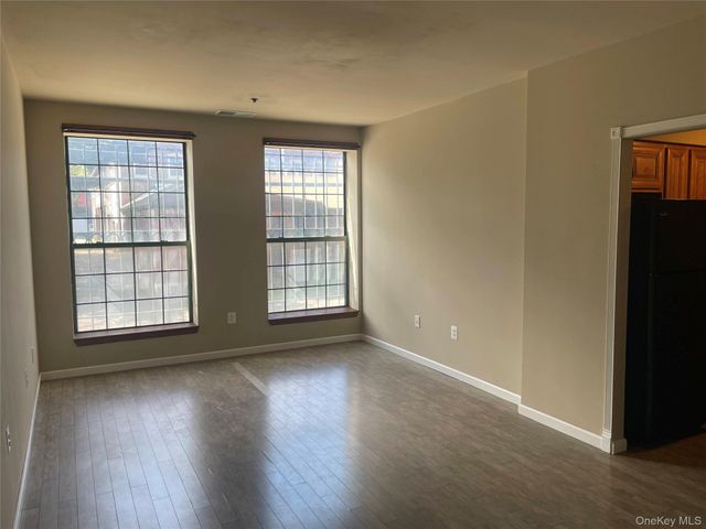 44 Johnes Street 108-J, Newburgh, NY 12550