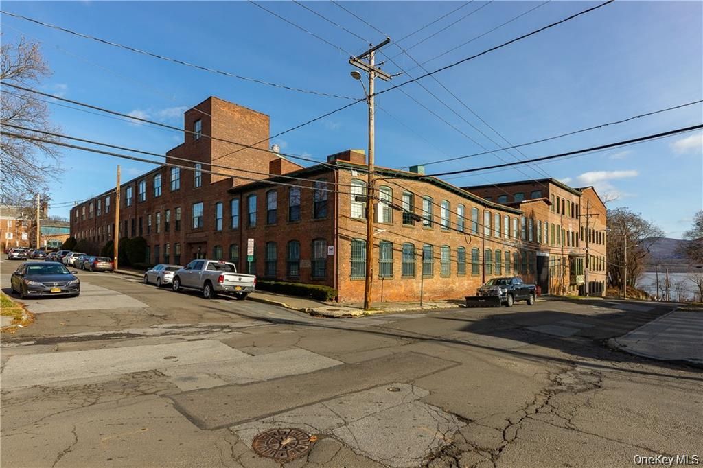 44 Johnes Street 108-J, Newburgh, NY 12550