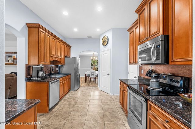 4148 Gardenwood Circle, Grant, FL 32949