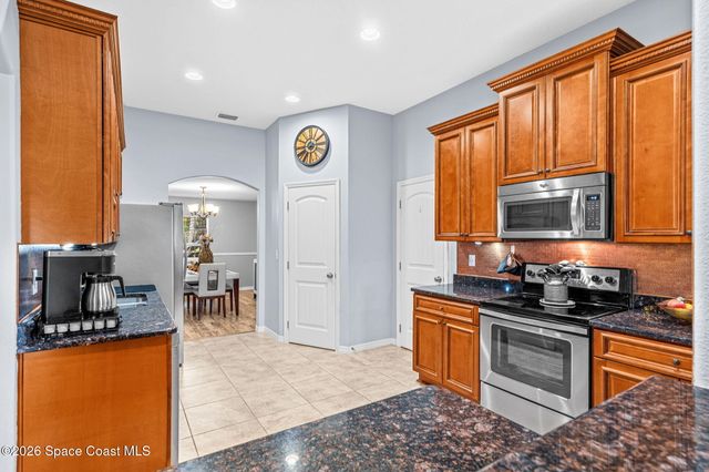 4148 Gardenwood Circle, Grant, FL 32949