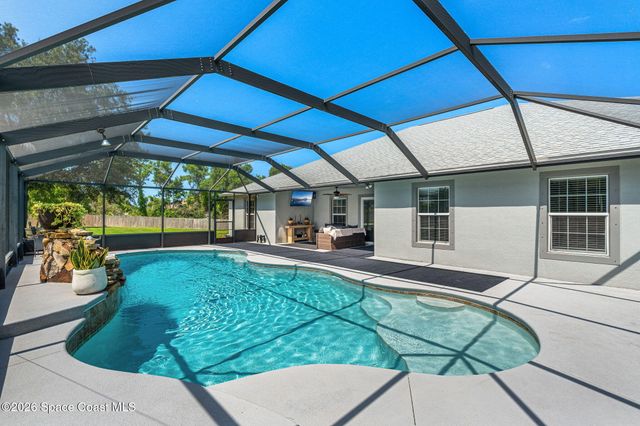 4148 Gardenwood Circle, Grant, FL 32949