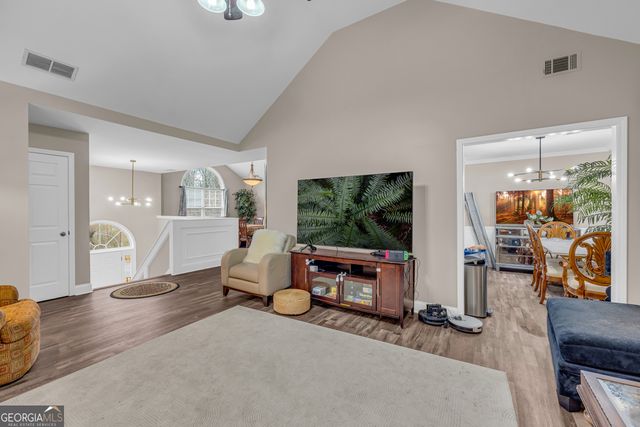 105 Hidden Lake Court, Hull, GA 30646