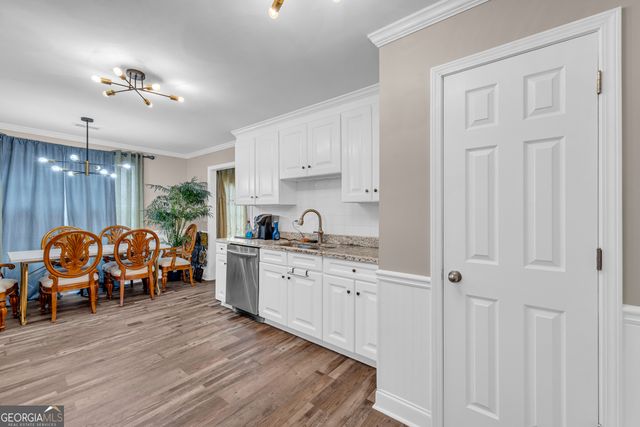 105 Hidden Lake Court, Hull, GA 30646