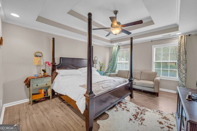 105 Hidden Lake Court, Hull, GA 30646