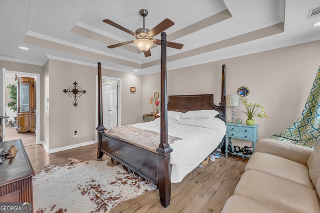 105 Hidden Lake Court, Hull, GA 30646