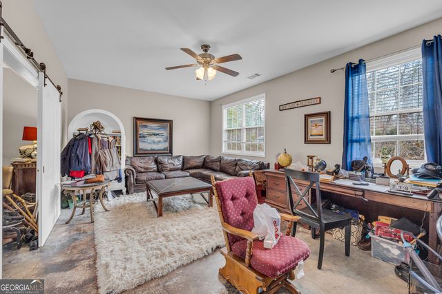 105 Hidden Lake Court, Hull, GA 30646