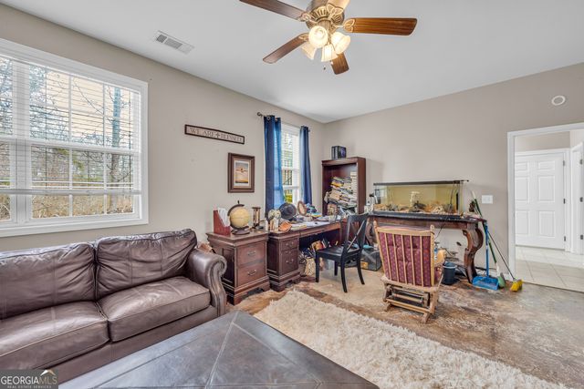 105 Hidden Lake Court, Hull, GA 30646