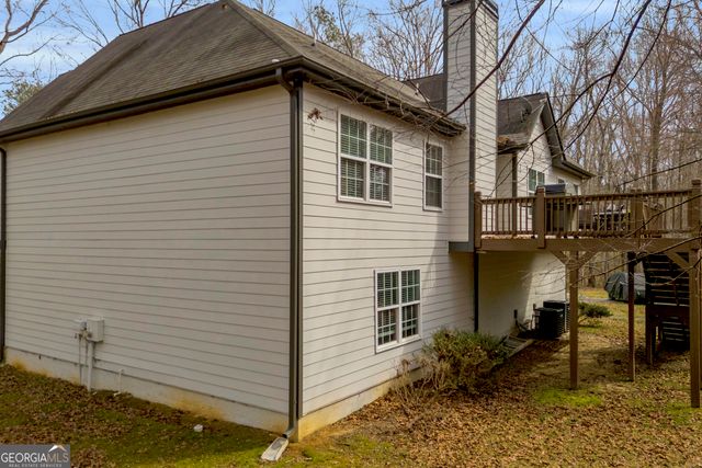 105 Hidden Lake Court, Hull, GA 30646