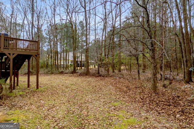 105 Hidden Lake Court, Hull, GA 30646