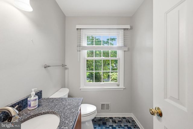 14303 NORTHWYN DR, Silver Spring, MD 20904