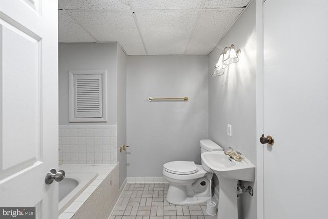 14303 NORTHWYN DR, Silver Spring, MD 20904