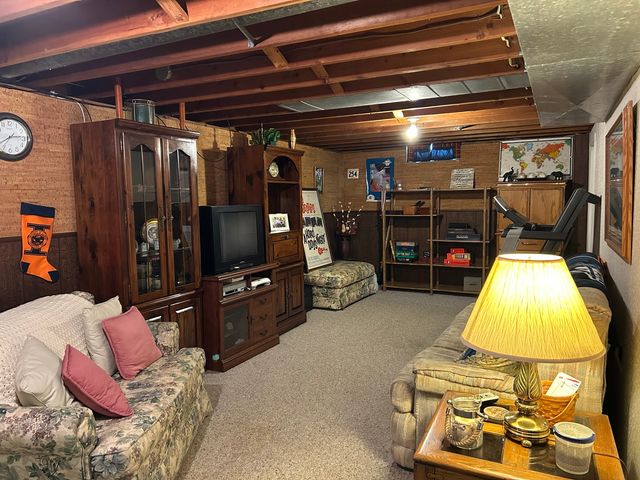 430 26th Avenue, East Moline, IL 61244