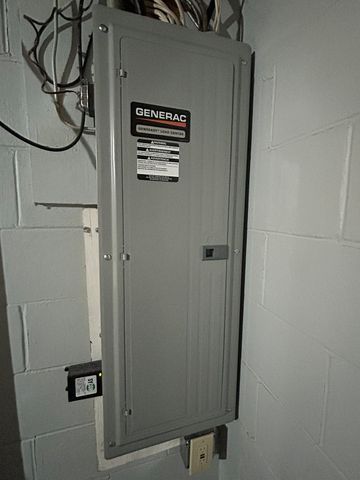 430 26th Avenue, East Moline, IL 61244