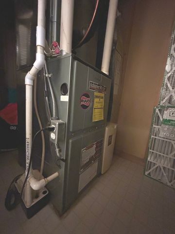 430 26th Avenue, East Moline, IL 61244