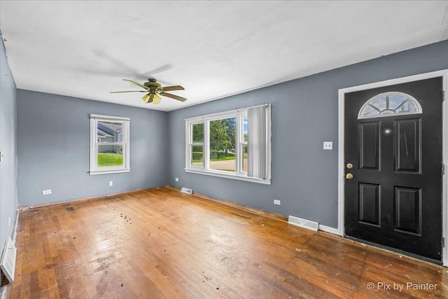 239 Vista Road, Lake Zurich, IL 60047