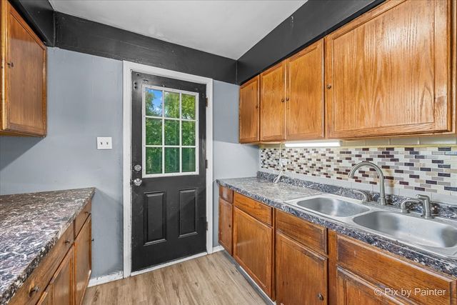 239 Vista Road, Lake Zurich, IL 60047