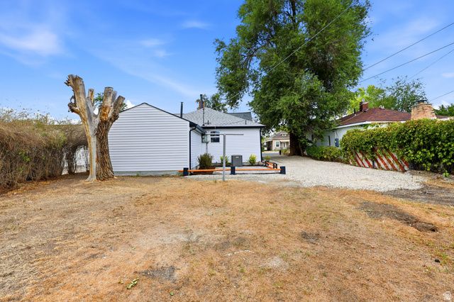 1385 W PACIFIC AVE, Salt Lake City, UT 84104