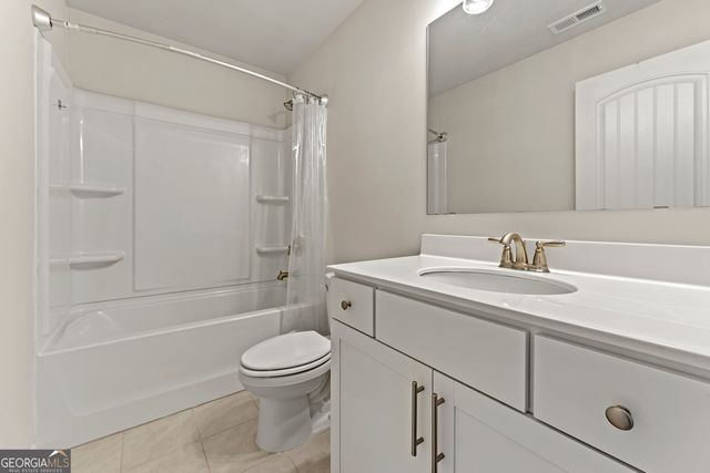 20 Sunflower Drive, Newnan, GA 30263