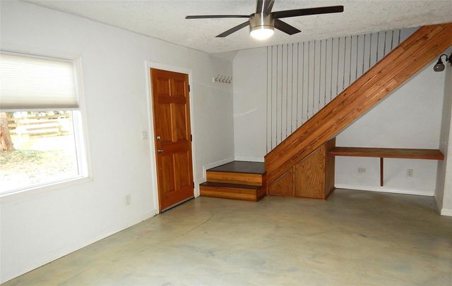 2751 SE 24TH PLACE, Gainesville, FL 32641