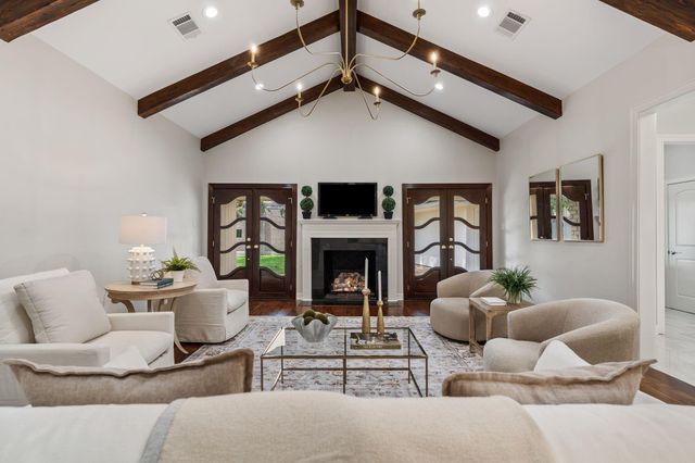 506 Briar Hill Drive, Houston, TX 77042