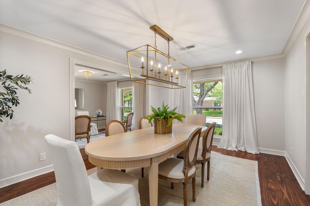 506 Briar Hill Drive, Houston, TX 77042