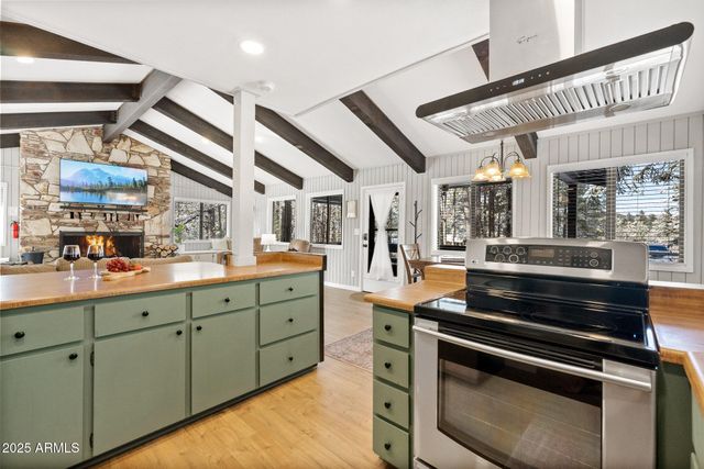 6173 PARADISE PINE Lane, Pinetop, AZ 85935