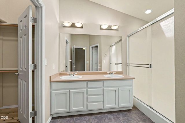 935 Cypress Point Loop, Ashland, OR 97520