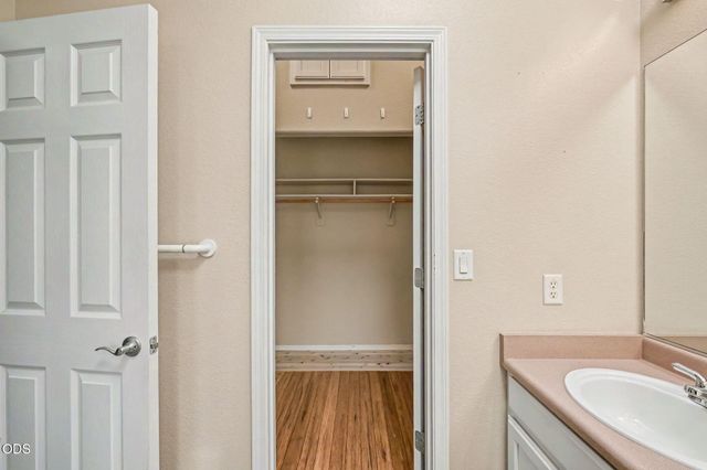 935 Cypress Point Loop, Ashland, OR 97520