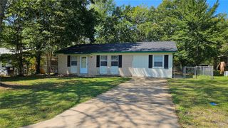 1111 Avenue 4 NE, Atkins, AR 72823