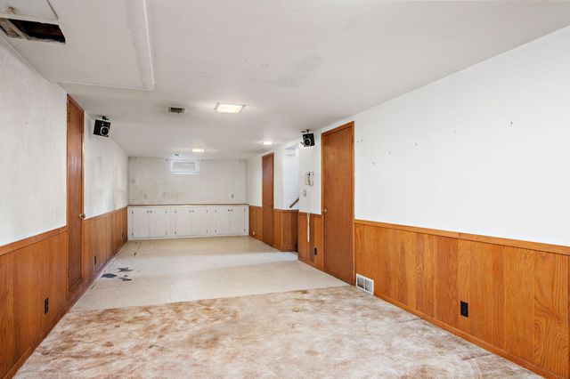 2129 Ericon Drive, Brooklyn Center, MN 55430