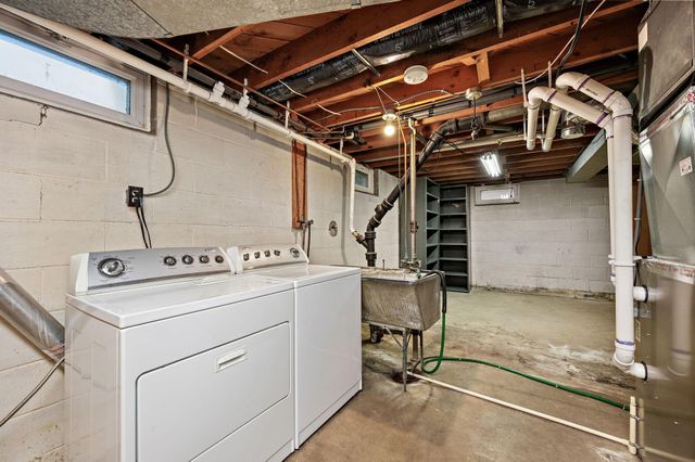 2129 Ericon Drive, Brooklyn Center, MN 55430