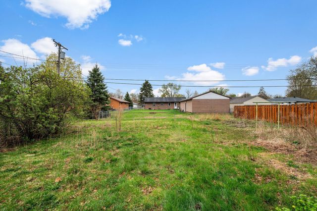 2129 Ericon Drive, Brooklyn Center, MN 55430