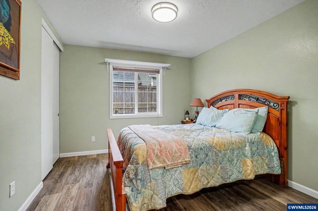 813 SW 8th St, Sublimity, OR 97385