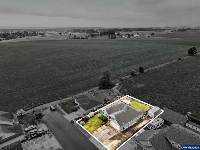 813 SW 8th St, Sublimity, OR 97385