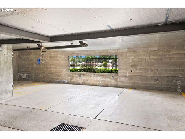 105 3RD St, Lake Oswego, OR 97034