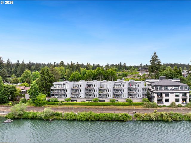 105 3RD St, Lake Oswego, OR 97034