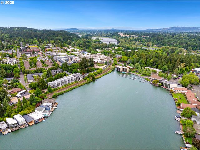 105 3RD St, Lake Oswego, OR 97034