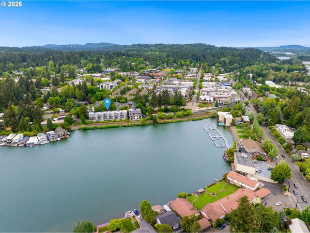 105 3RD St, Lake Oswego, OR 97034