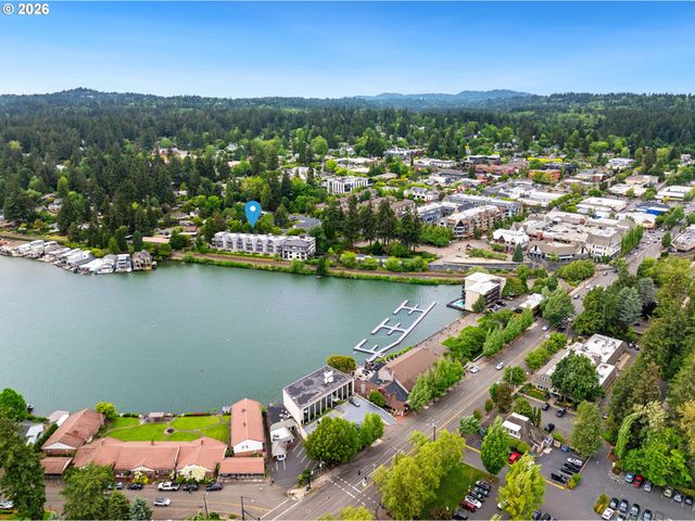 105 3RD St, Lake Oswego, OR 97034