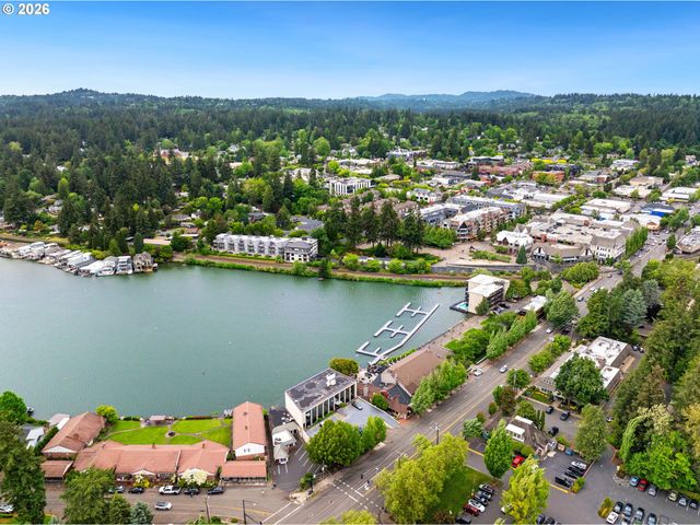 105 3RD St, Lake Oswego, OR 97034