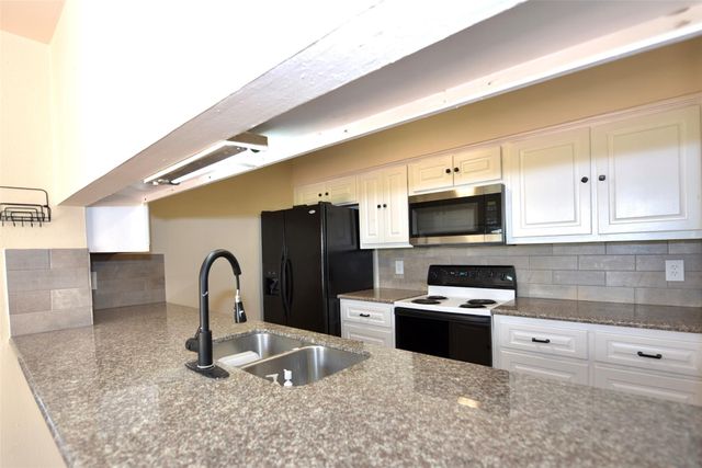 16222 Queensdale Drive, Houston, TX 77082