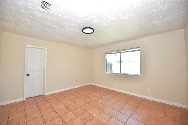 16222 Queensdale Drive, Houston, TX 77082