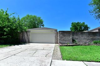 16222 Queensdale Drive, Houston, TX 77082