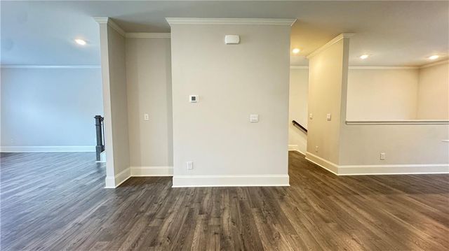 285 Vista Lane, Woodstock, GA 30189