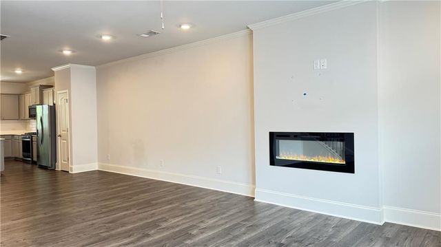 285 Vista Lane, Woodstock, GA 30189